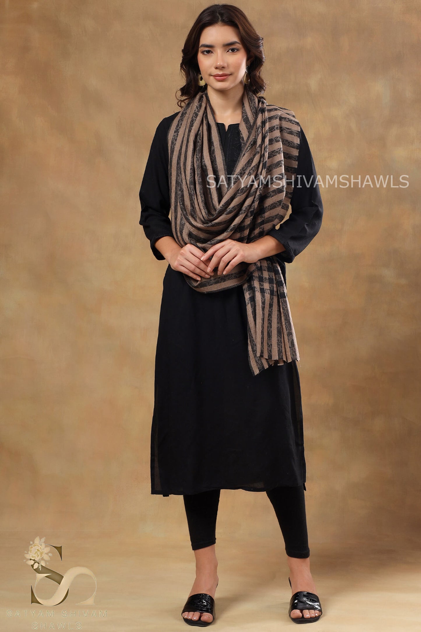 SMOKEY SELF CHECK STRIPS LUXURY PASHMINA STOLE, BLACK TOOSH
