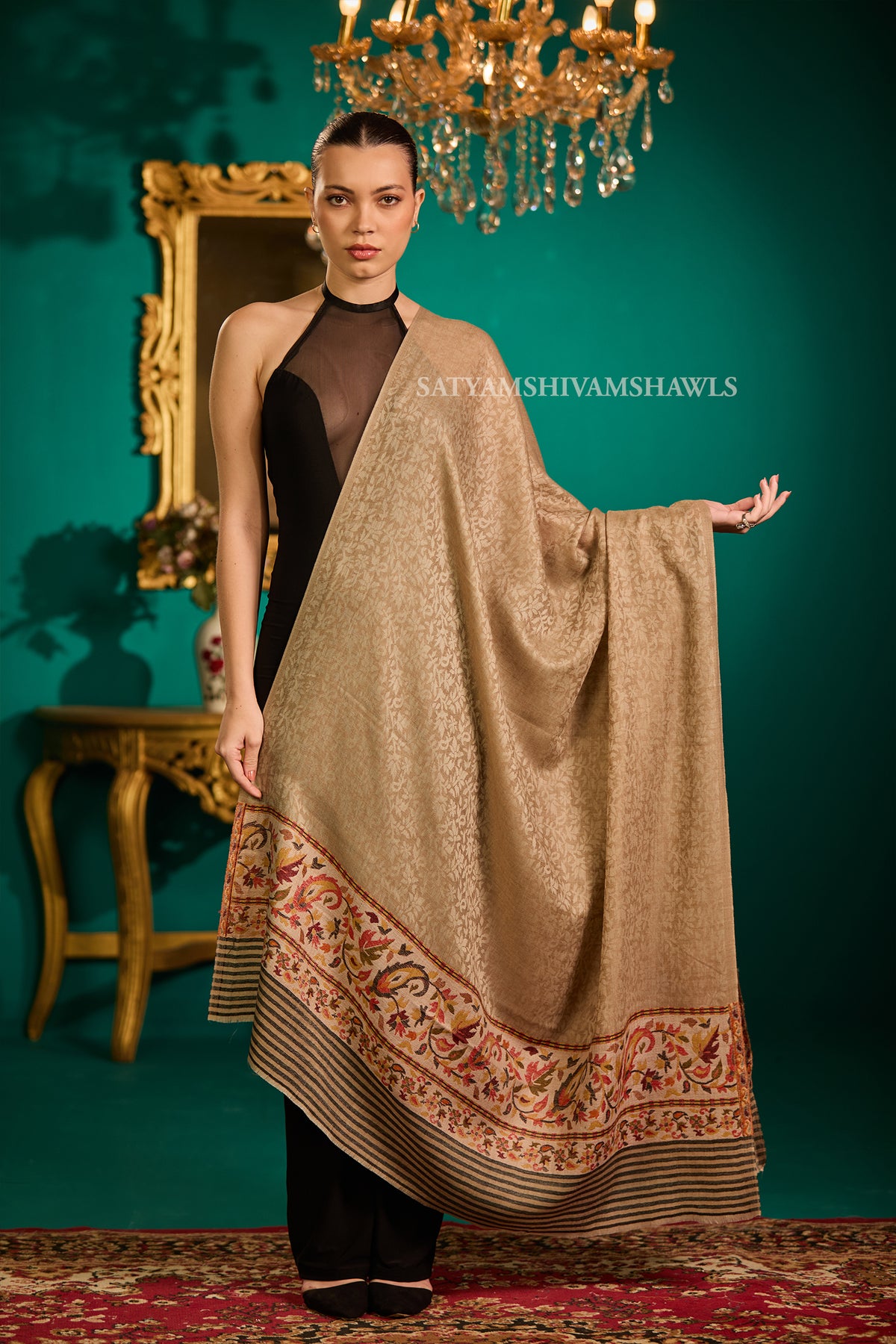 WOMENS EXTRA FINE WOOL SHAWL, WOVEN PALLA, AZTEC DESIGN,WARM AND LIGHT WEIGHT