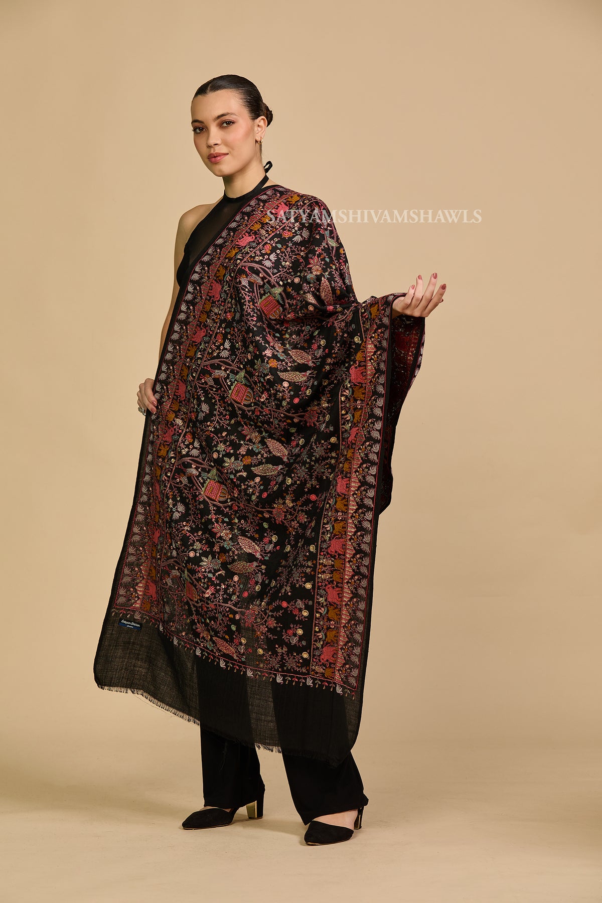 Royal Noir Floral Embroidery stole