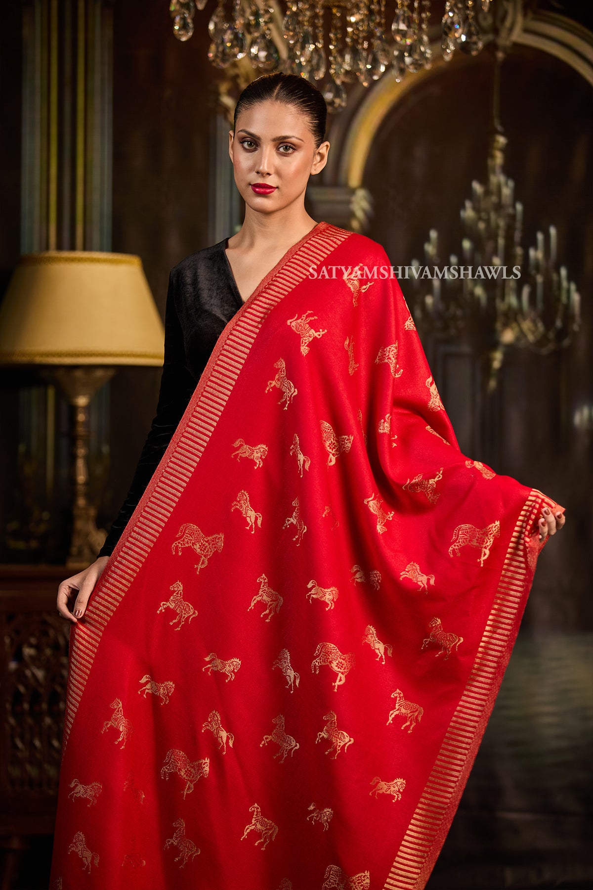 Moonlight Royal Horse Women Stole