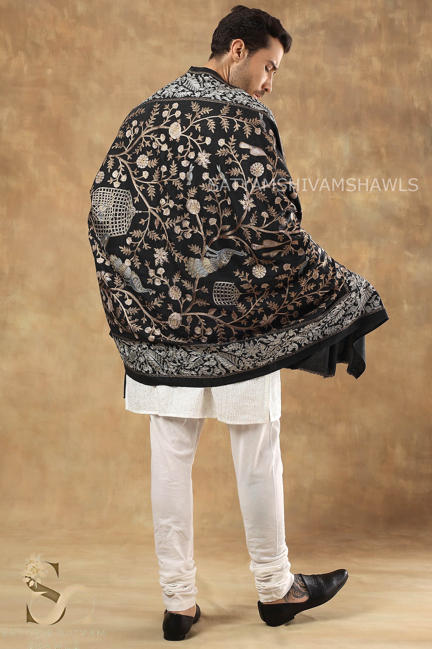 "SHIKAAR-E-KASHMIR" TILLA EMBRODIERY FINE PASHMINA WOOL, WARM AND SOFT,CHARCOAL