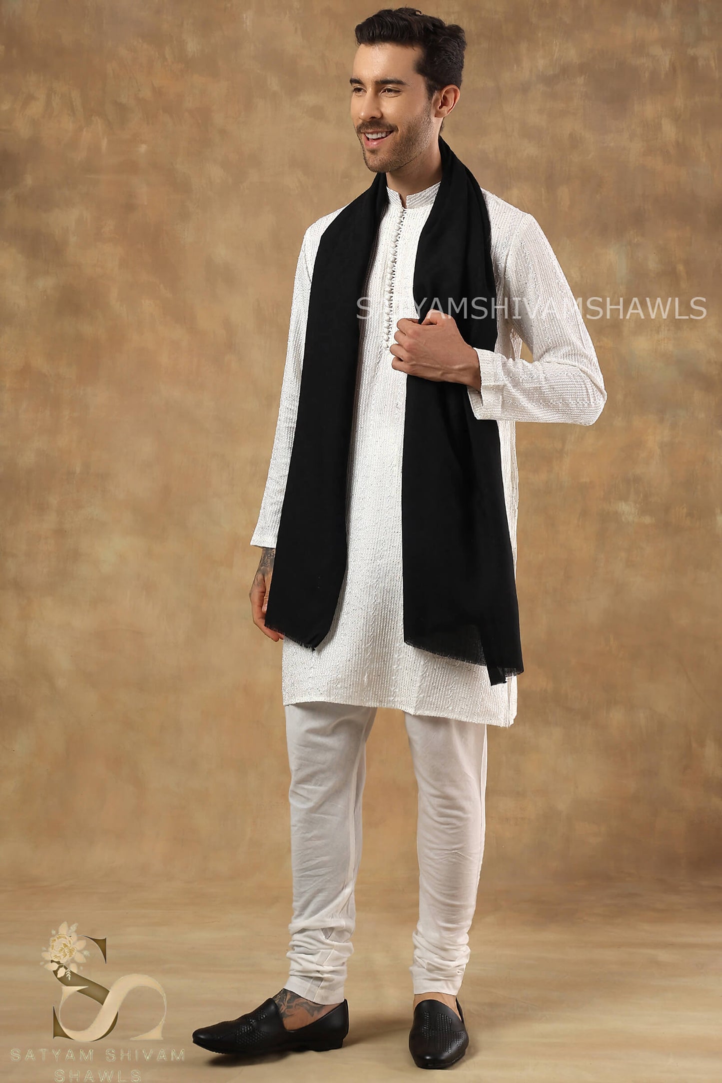 EXTRA FINE WOOL MIST CHECK MENS STOLES,BLACK