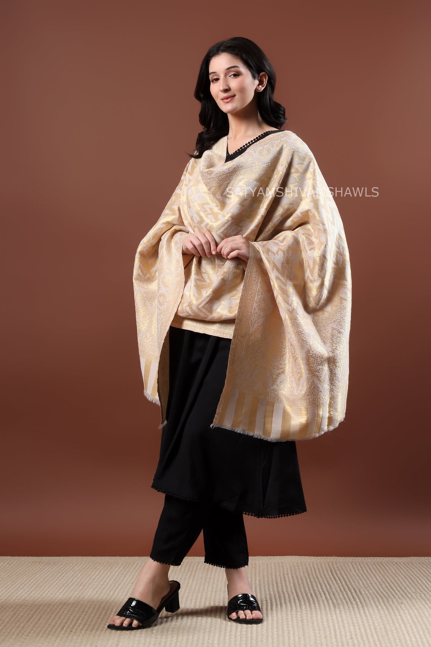 Daydream dual-tone ekat reversible stole