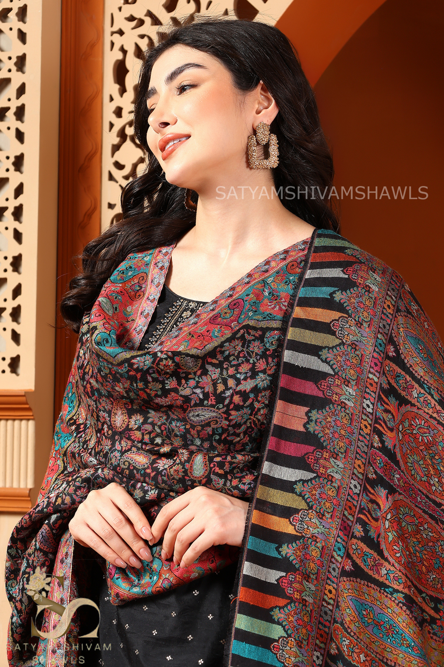 PASHMINA PURE WOOL AUTHENTIC MULTI KANI WEAVE DESIGN SHAWL,BLACK