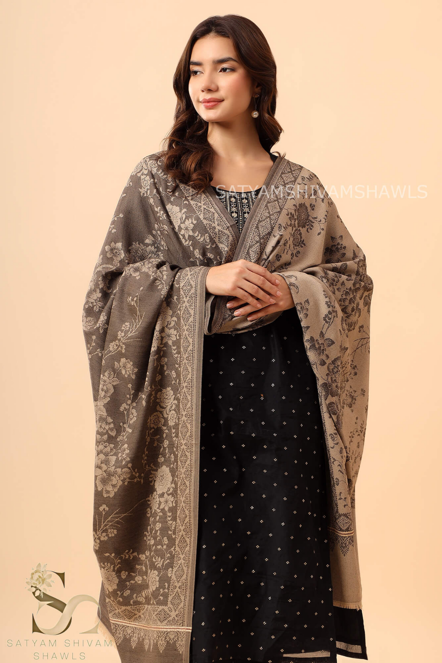 PASHMINA BLENDED WOOL REVERSIBLE SELF SUNFLOWER DESIGN SHAWL