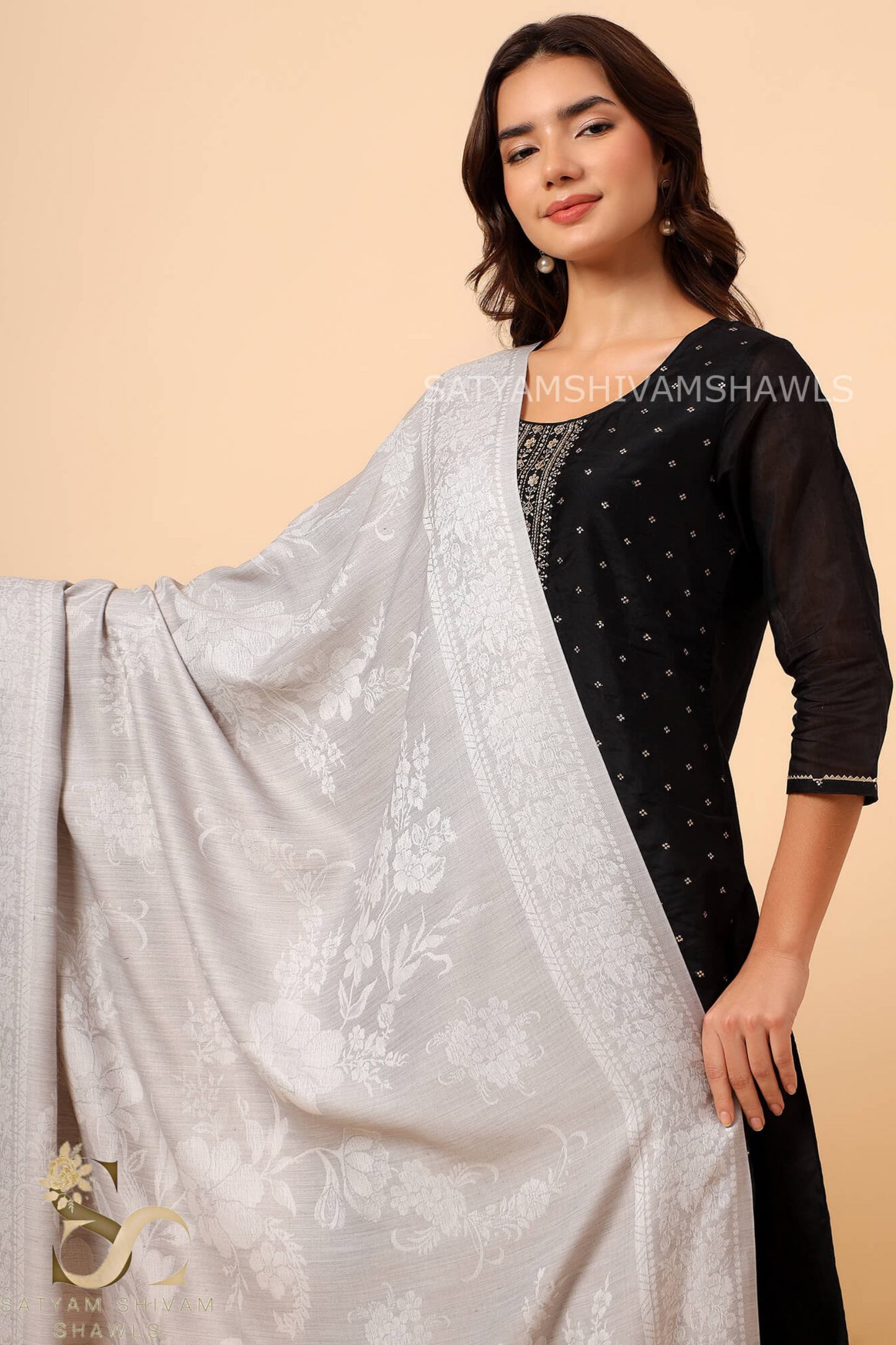 PASHMINA BLENDED WOOL REVERSIBLE SELF LOTUS DESIGN SHAWL,SLIVER GREY