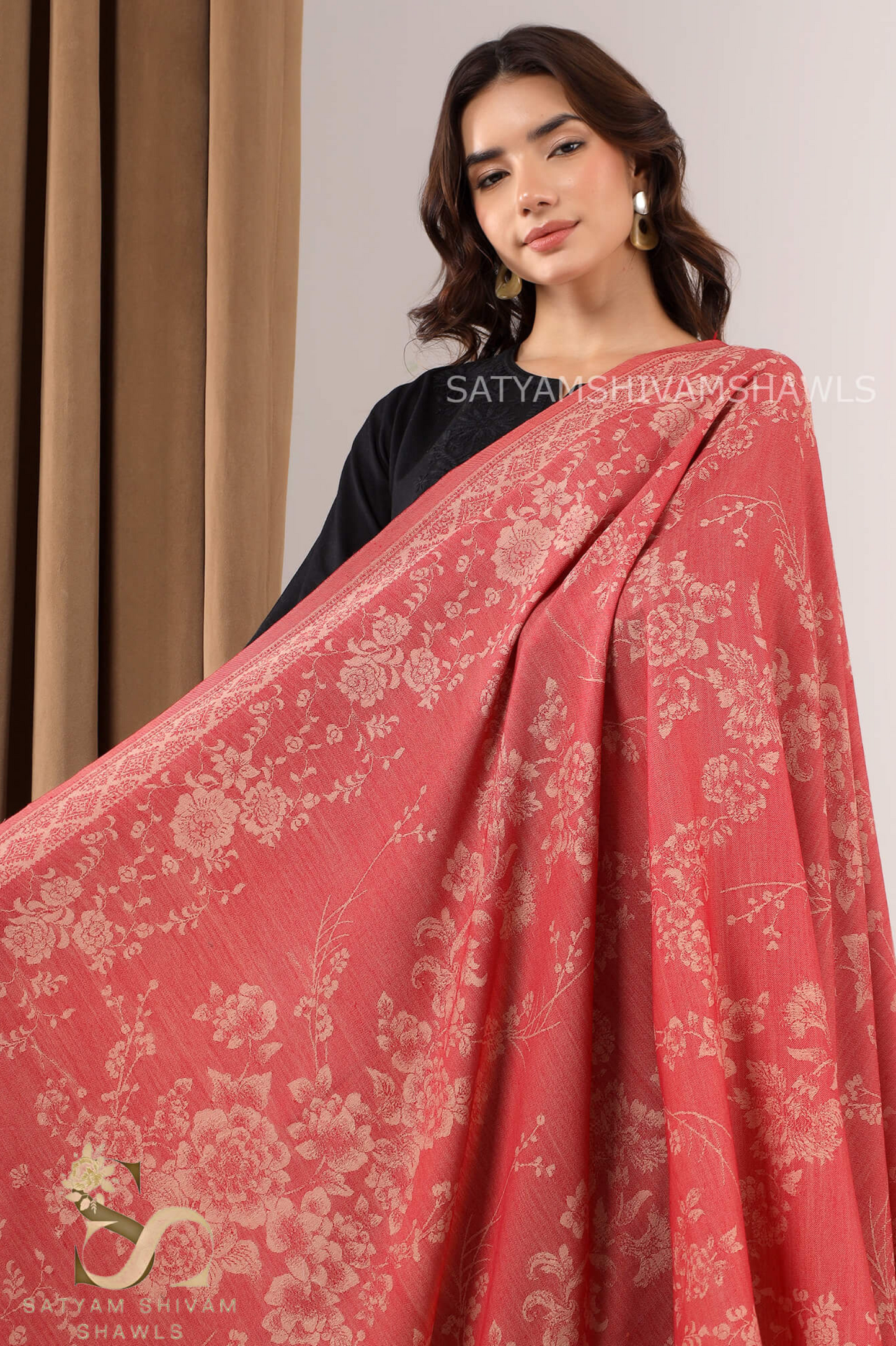 PASHMINA BLENDED WOOL REVERSIBLE SELF SUNFLOWER DESIGN SHAWL