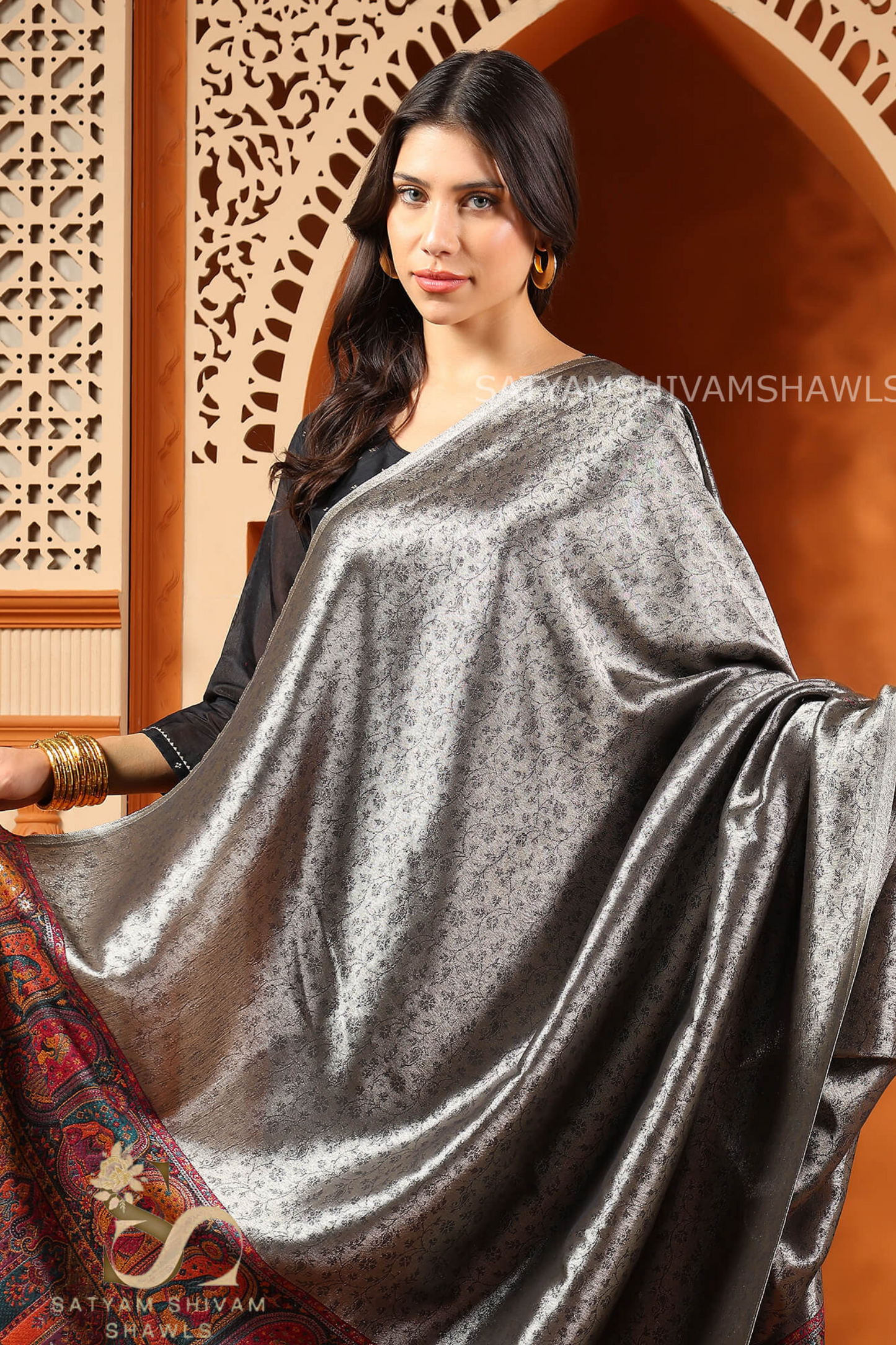 "Shaam-e-Mughal" TWILIGHT REVERSIBLE MUGHAL PALLA DESIGN SHAWL,
