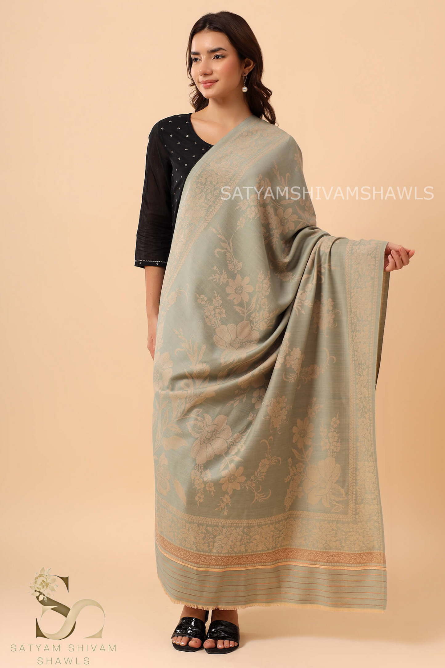 PASHMINA BLENDED WOOL REVERSIBLE SELF LOTUS DESIGN SHAWL