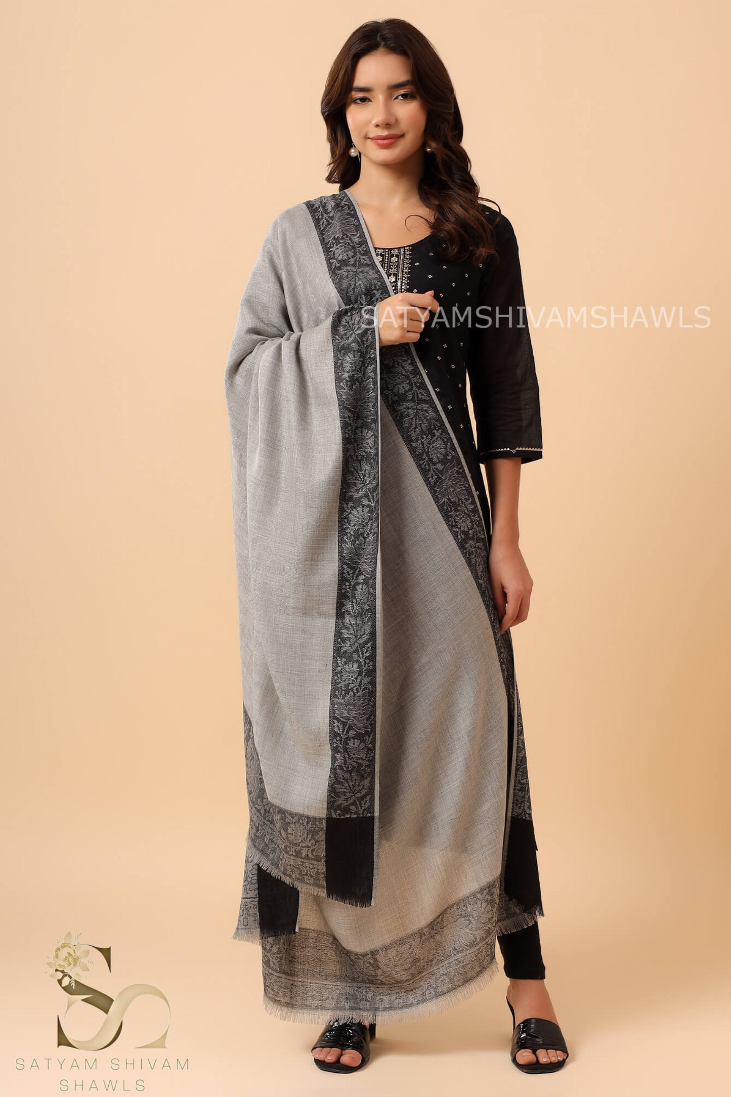 PURE WOOL REVERSIBLE SELF BORDER DESIGN SHAWL ,GREY