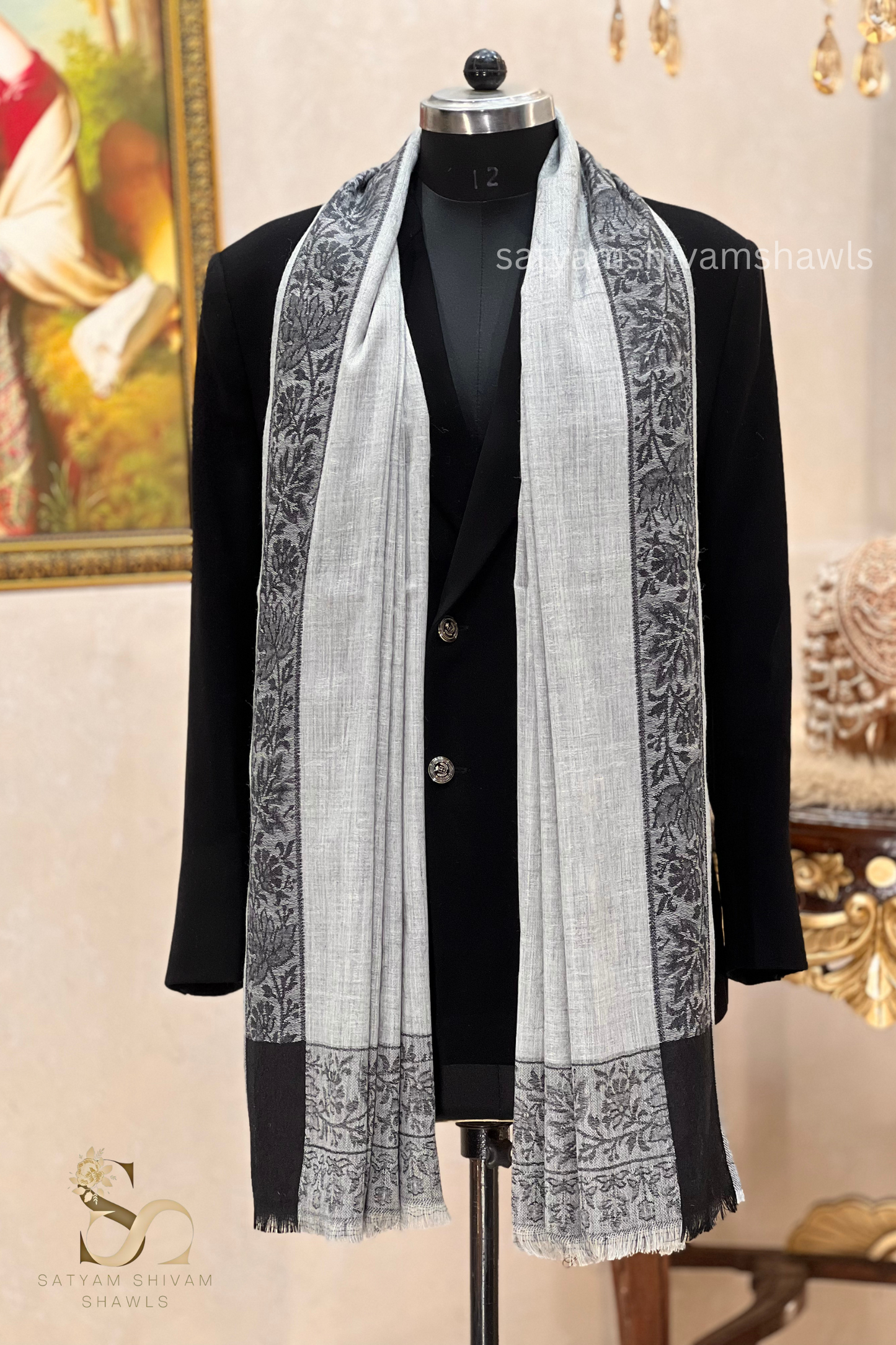 PURE WOOL REVERSIBLE SELF BORDER DESIGN SHAWL ,GREY