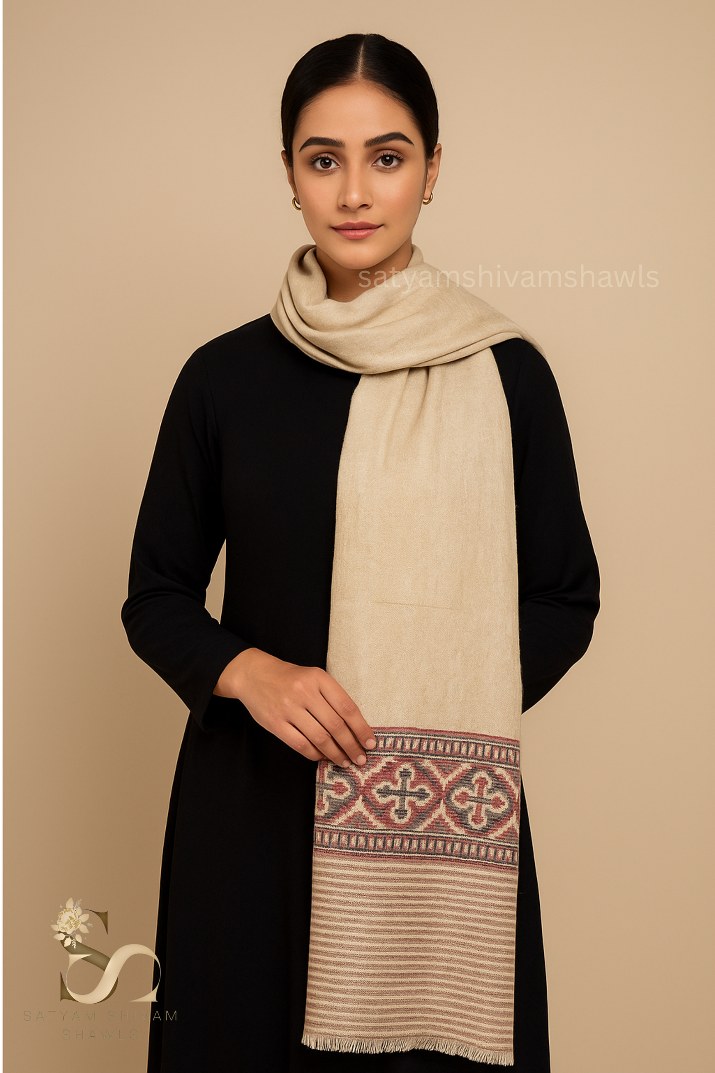 luxury pashmina fine wool shawl palla with self design ,light skin