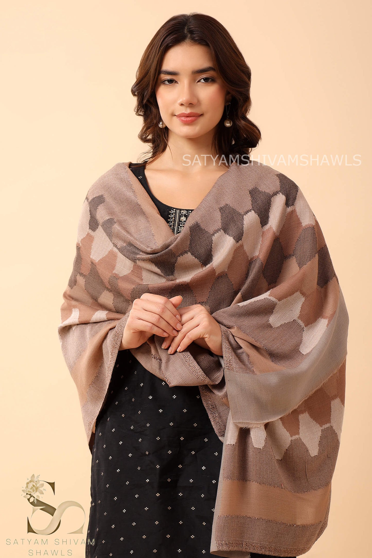 EKAT-E-NOOR PASHMINA EXTRA FINE WOOL STOLE ,WARM,SOFT & LIGHT WEIGHT