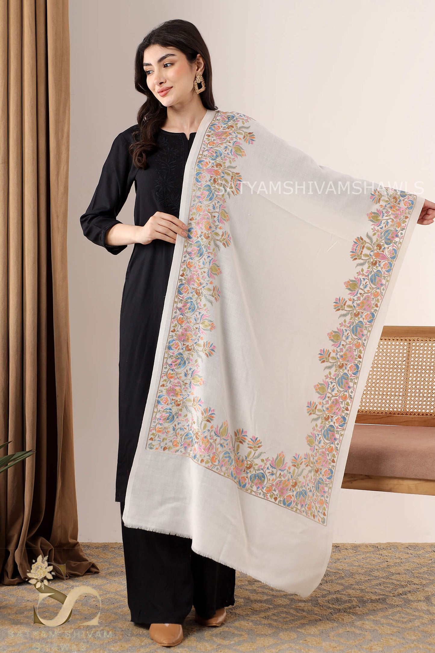 "NAZAKAT-E-NOIR"PASHMINA FINE WOOL BORDER NALKI EMBROIDERY WEAVE STOLE,