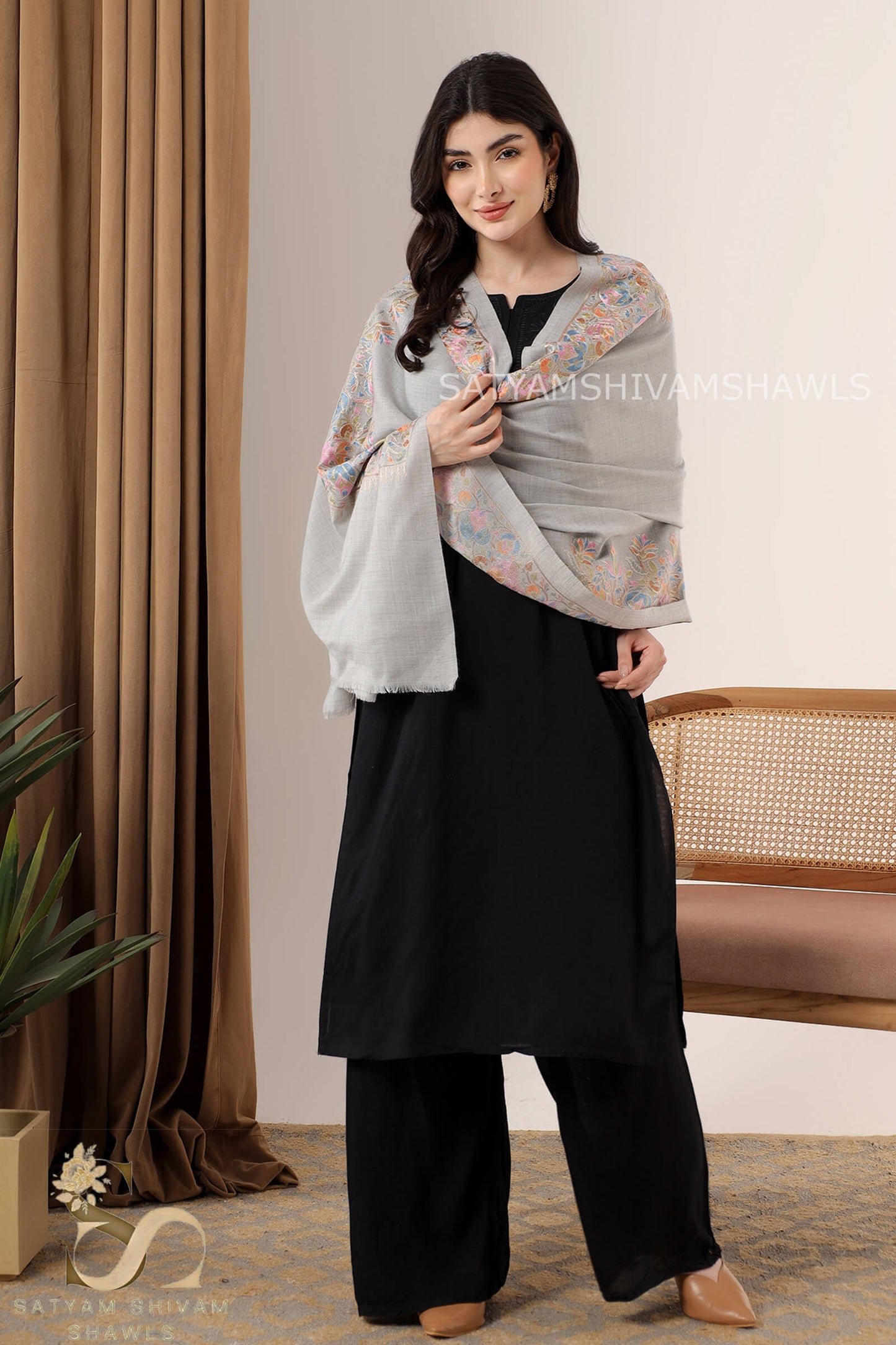 "NAZAKAT-E-NOIR"PASHMINA FINE WOOL BORDER NALKI EMBROIDERY WEAVE STOLE,SILVER