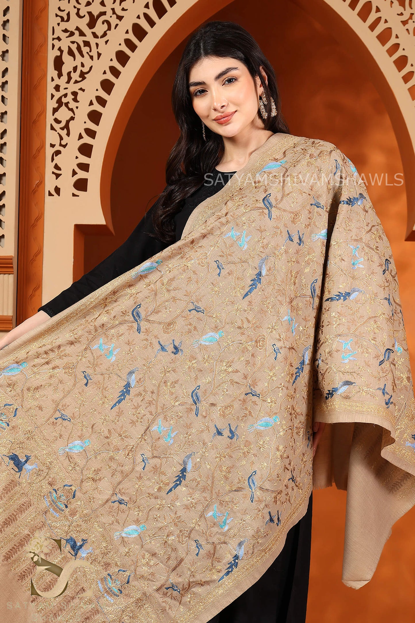 "WINGS OF GRACE" PASHMINA FINE ZARI EMBROIDERY DESIGN STOLE