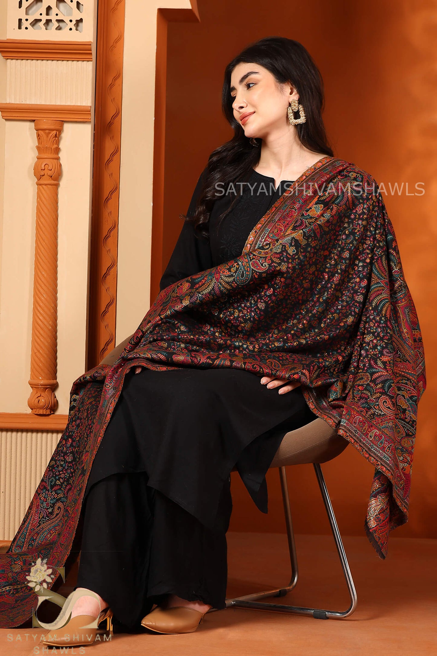 THE EMPEROR'S DRAPE PASHMINA WOOL STOLE