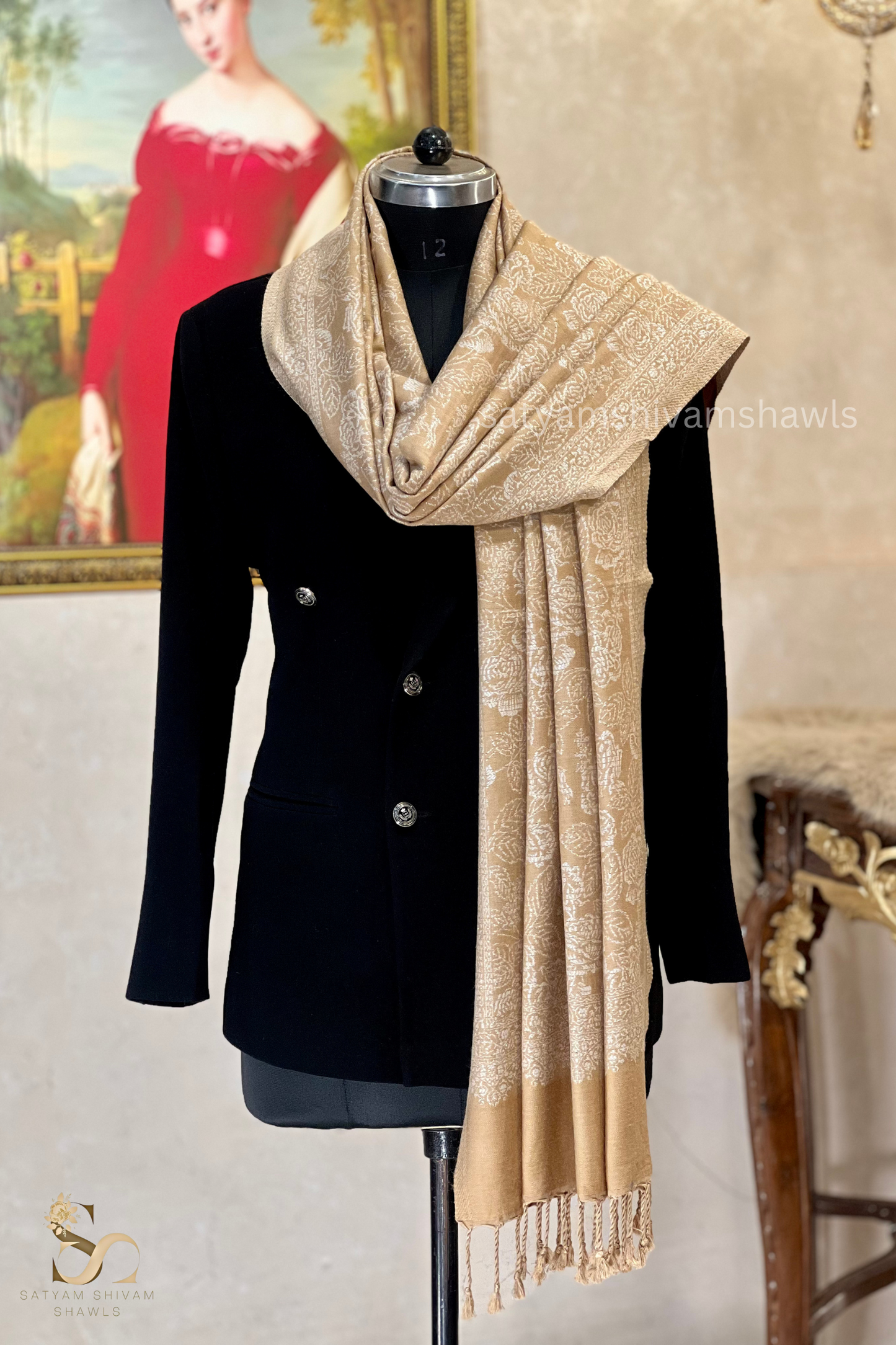 purewool zari wevaed stole light colour