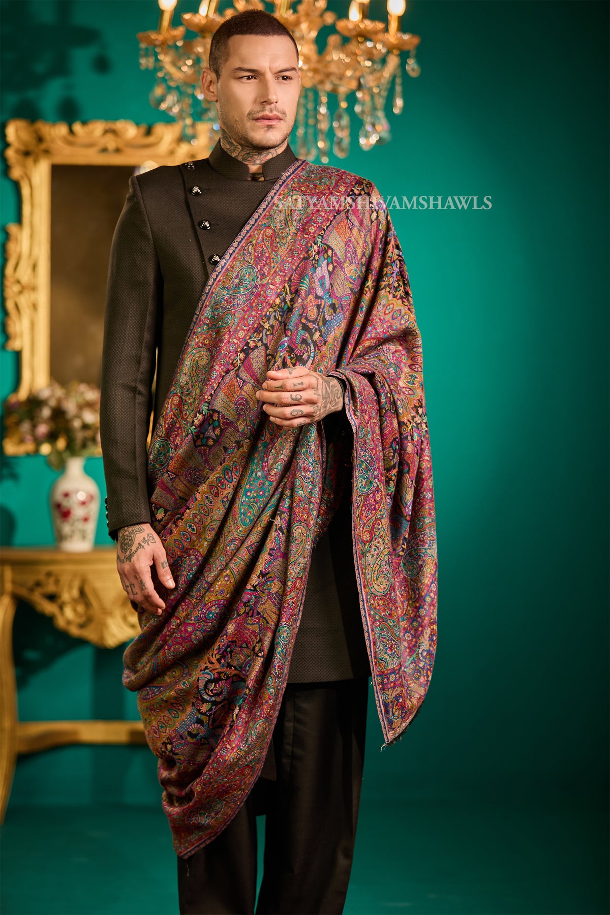 Royal haritage paisley design Men shawl
