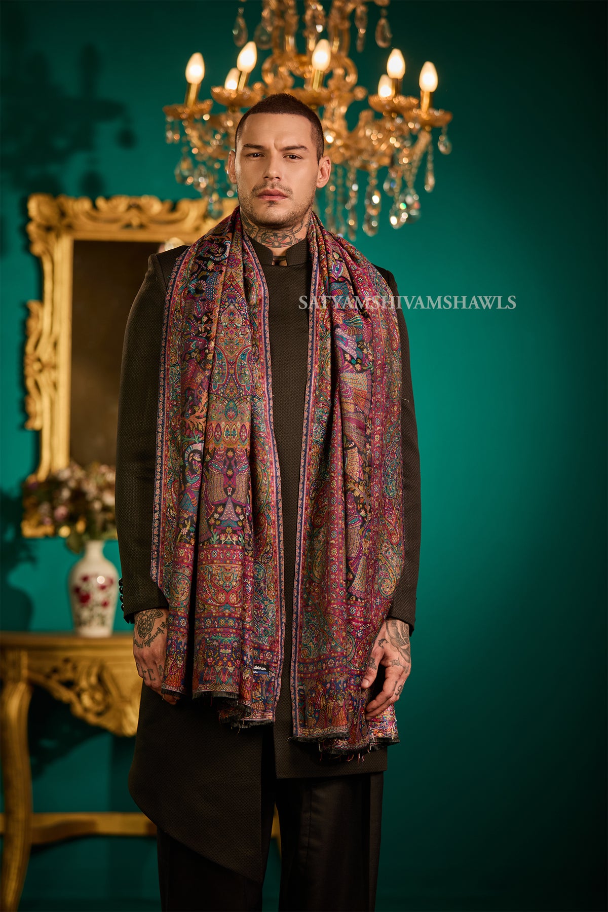 Royal haritage paisley design Men shawl