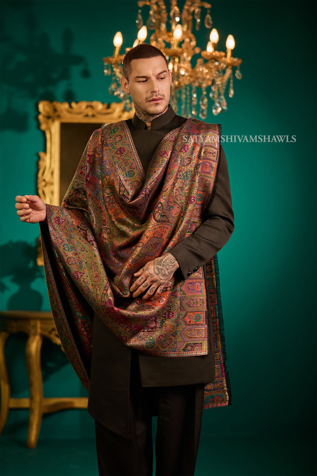 Moonlight Vintage Reversible Paisley Shawl