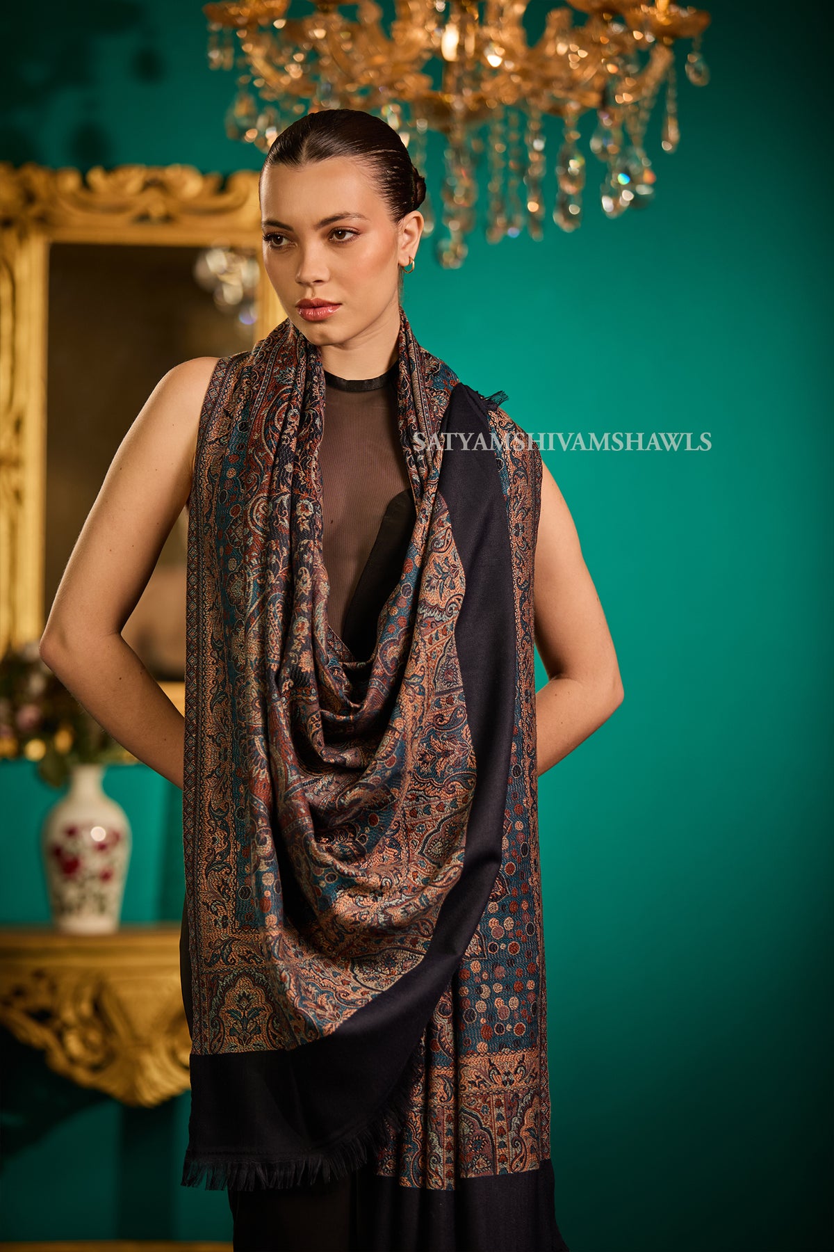 TURKEY ARABIC PAISLEY  KANI WOVEN SHAWL,WARM AND SOFT,VINTAGE BLACK