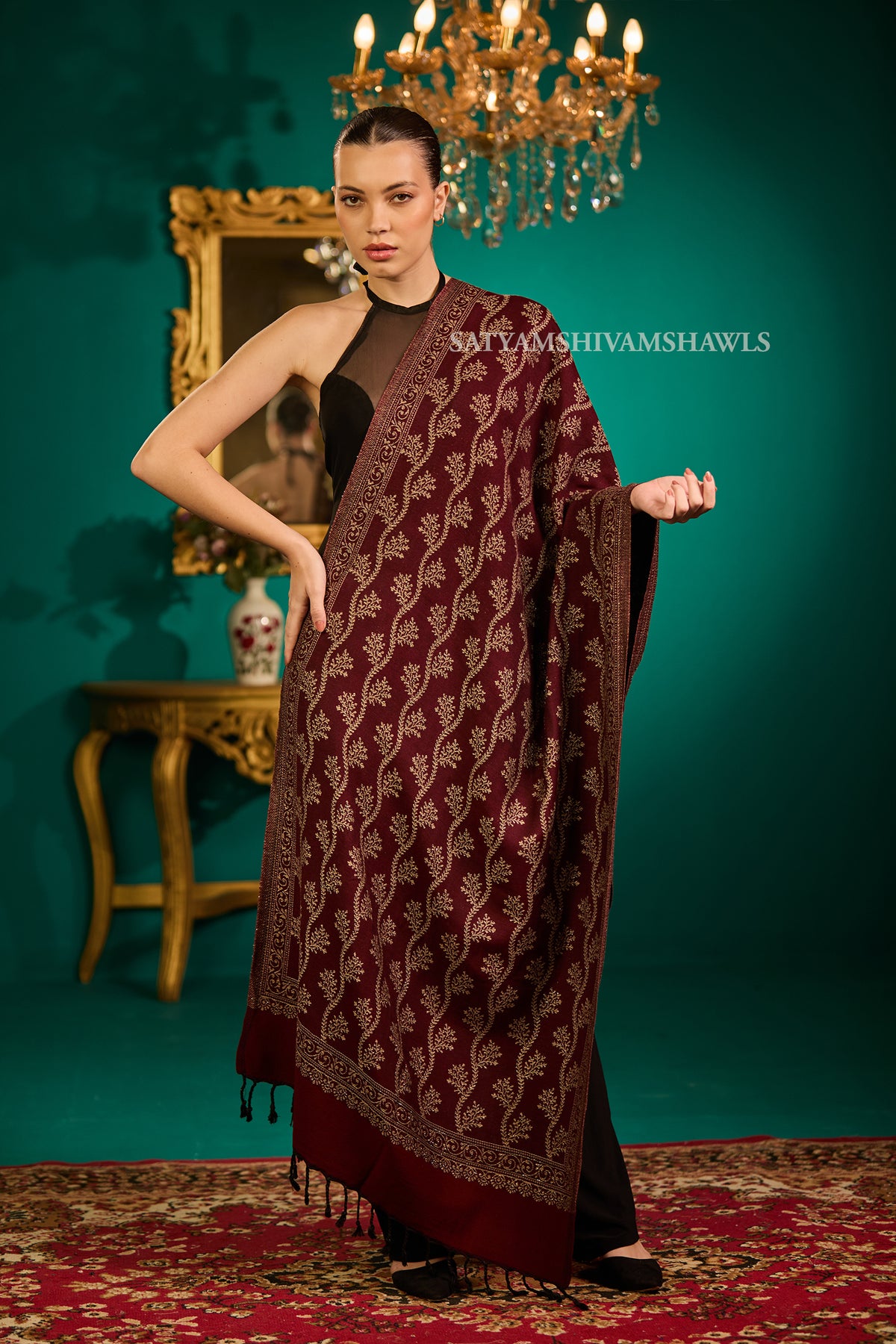 pure wool zari weaved stole,wine
