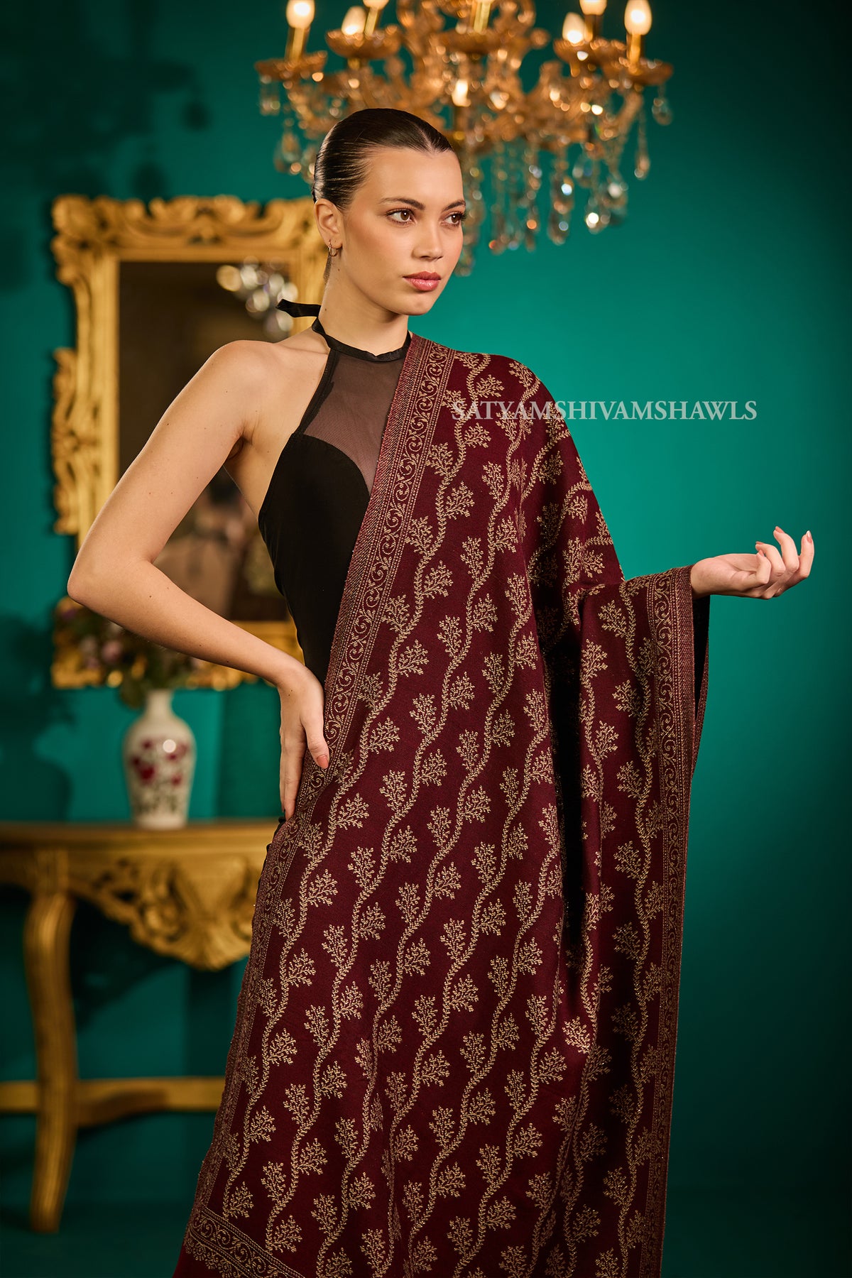 pure wool zari weaved stole,wine