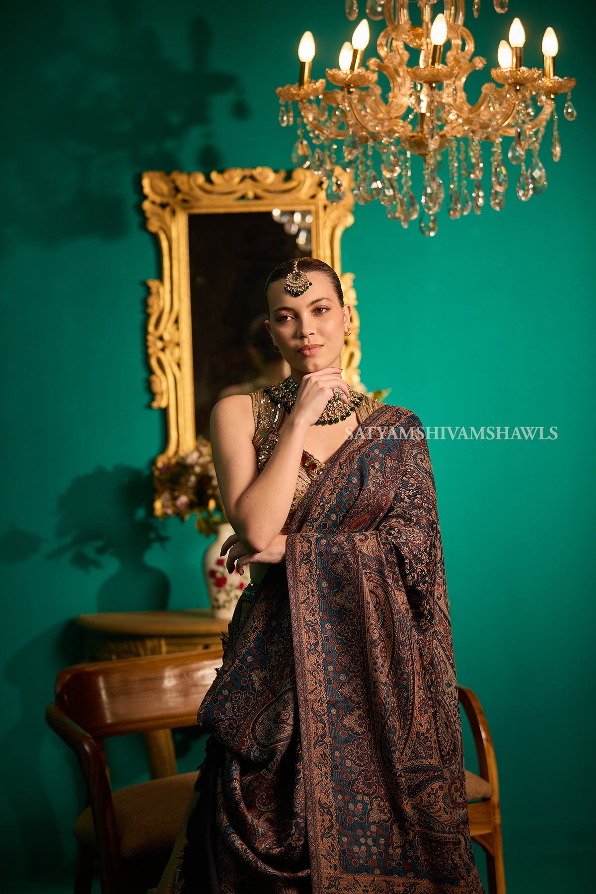Royal kashmiri paisley jamawar women shawl