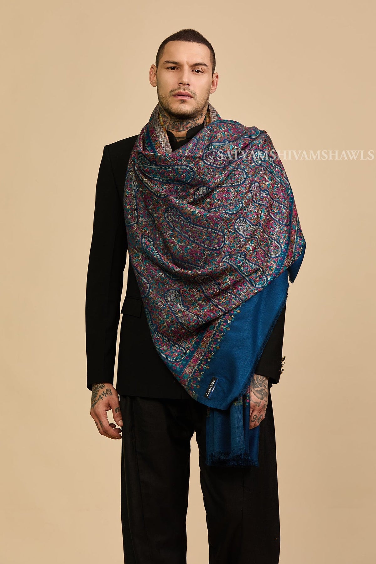 Black paisley and kashimiri kani Men shawl