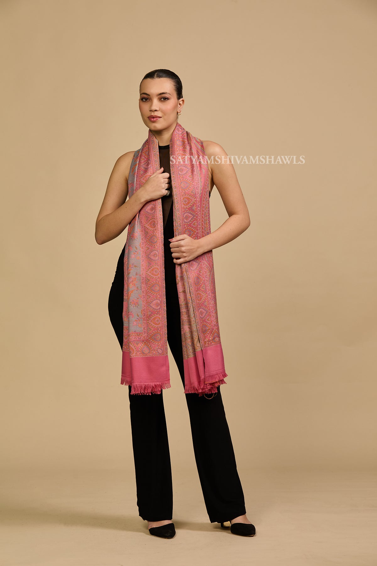 Gul-e-Rose jamawar kani women shawl