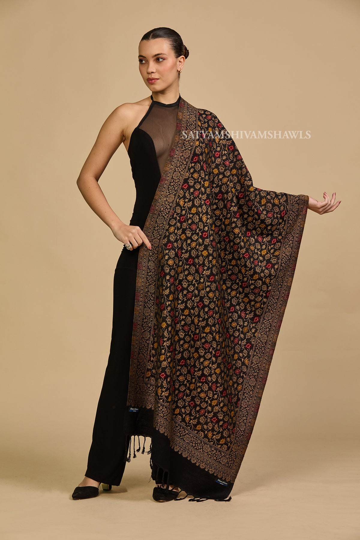 pure wool zari weaved stole,black multy