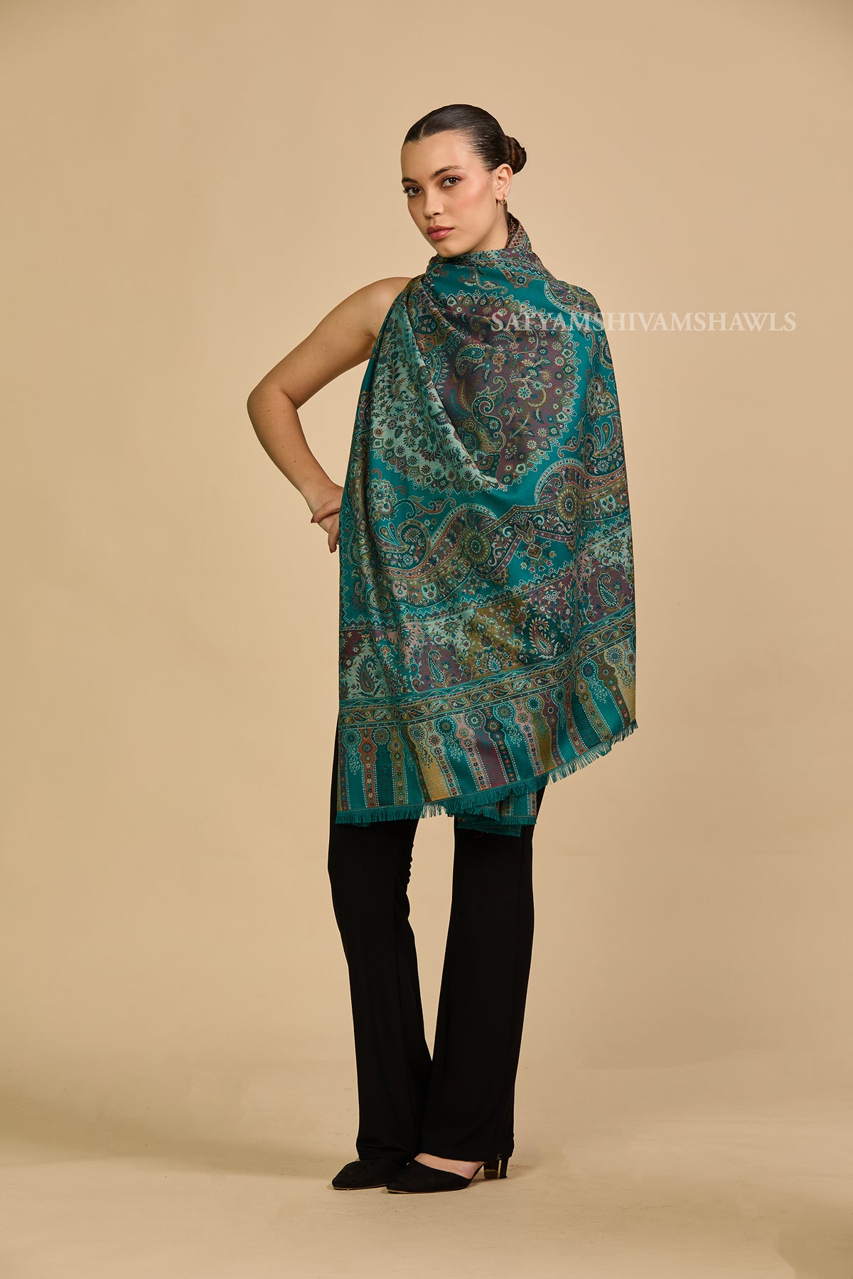 Turquoise kashmiri paisley women shawl