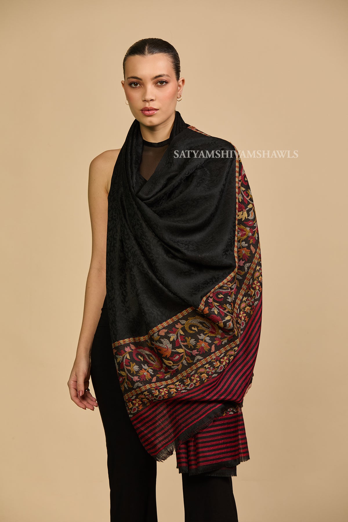 WOMENS EXTRA FINE WOOL SHAWL, WOVEN PALLA, AZTEC DESIGN,WARM AND LIGHT WEIGHT