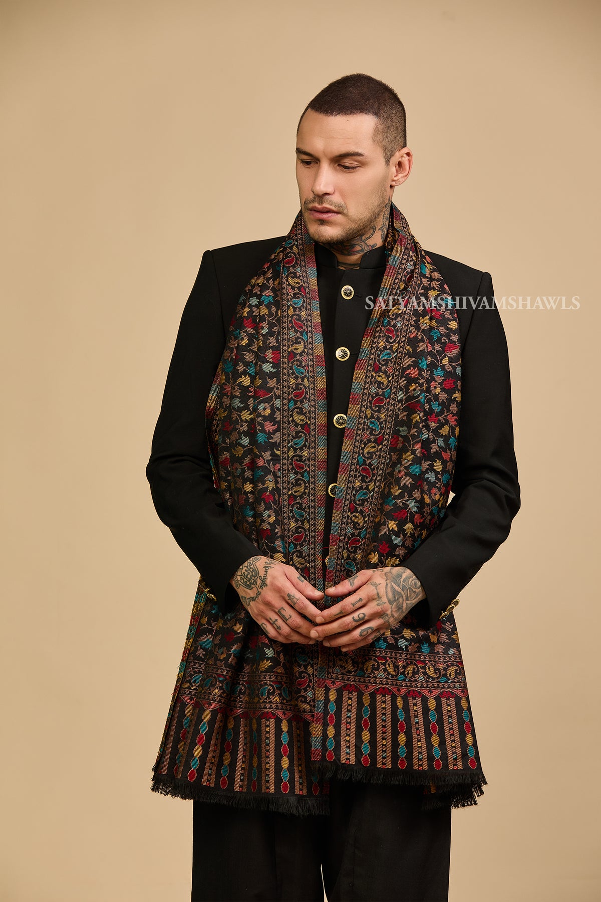 ROYAL VINTAGE KASHMIRI KANI DESIGN MENS ,STOLE,BLACK