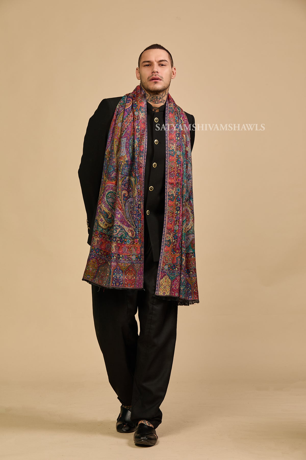 Royal haritage paisley design Men shawl