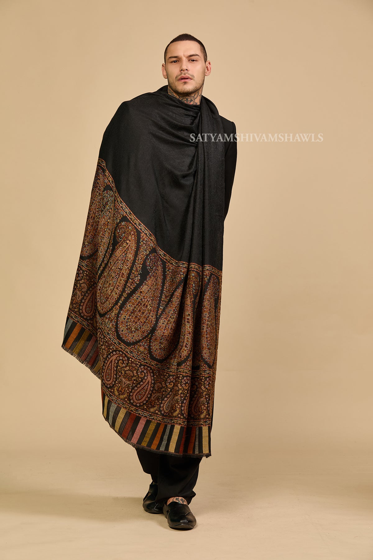 Extra Fine Wool Pashmina Kani Palla Gents Shawl Big Size