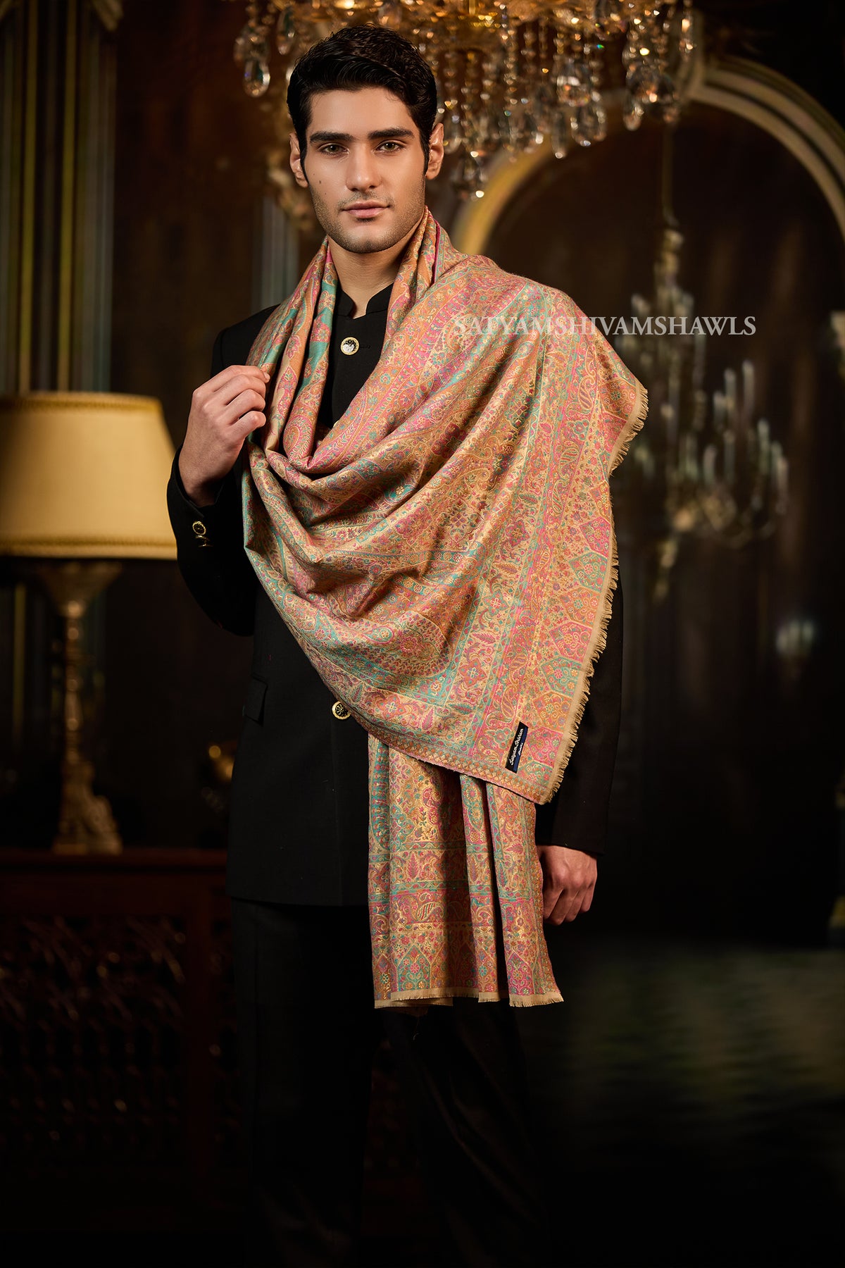 Moonlight Kaleidoscope Kani Men Stole