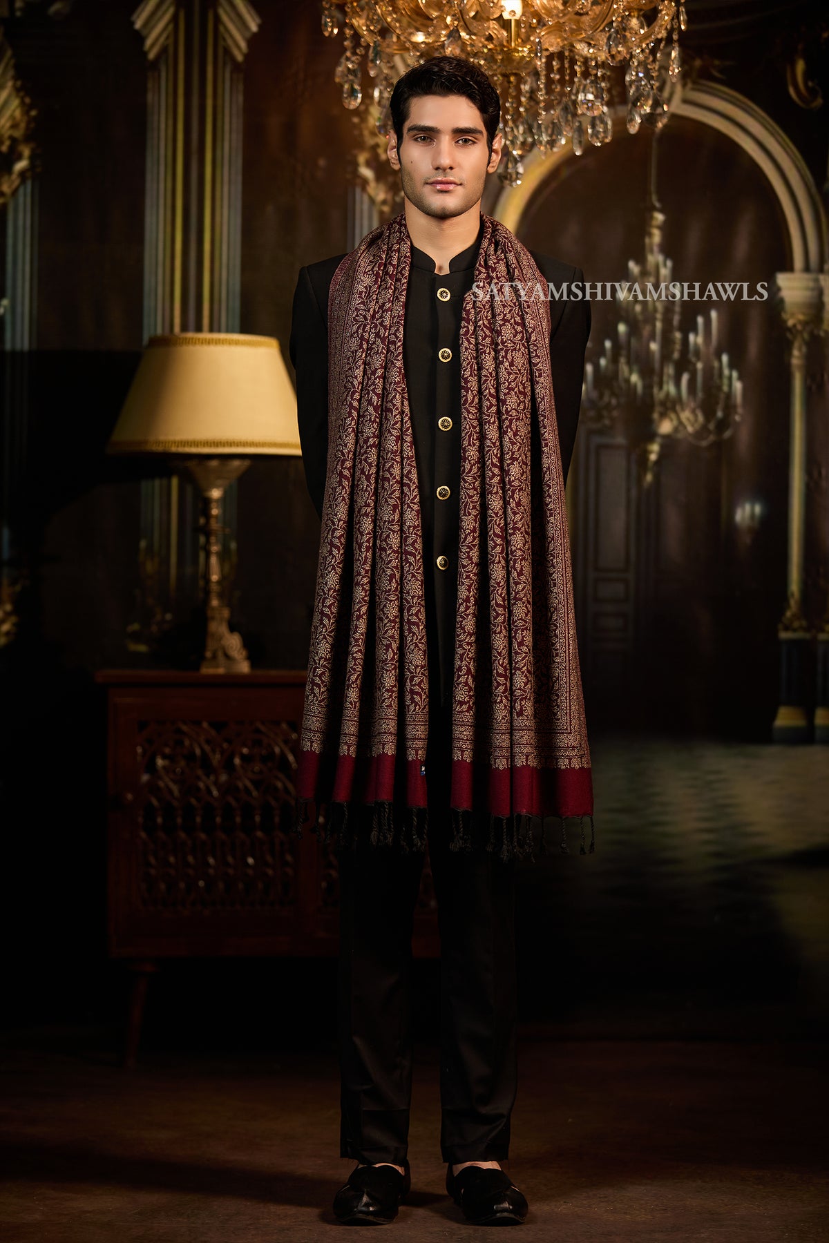 Midnight Gold Zari Weaved Reversible Men Stole