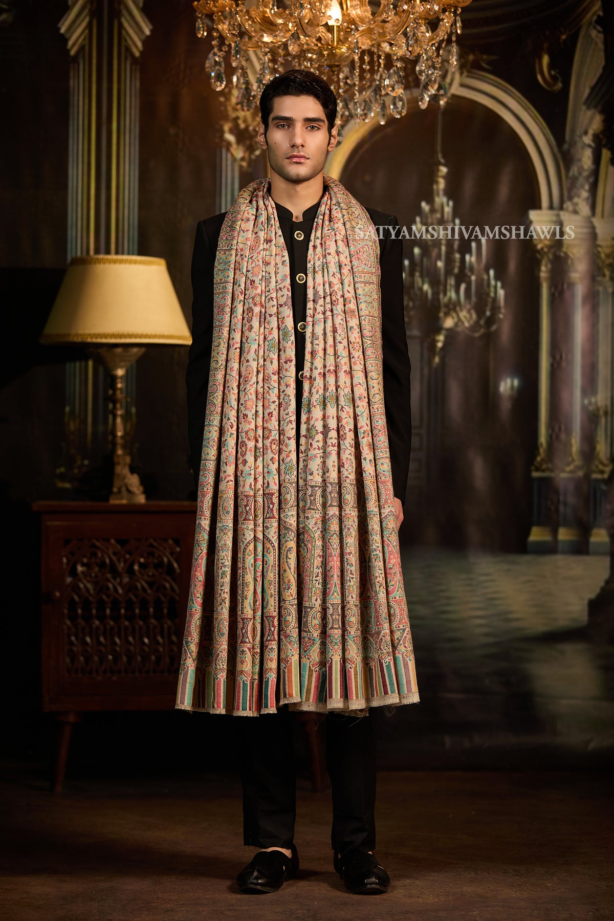 Extra Fine Wool Pashmina Kani Gents Shawl Big Size
