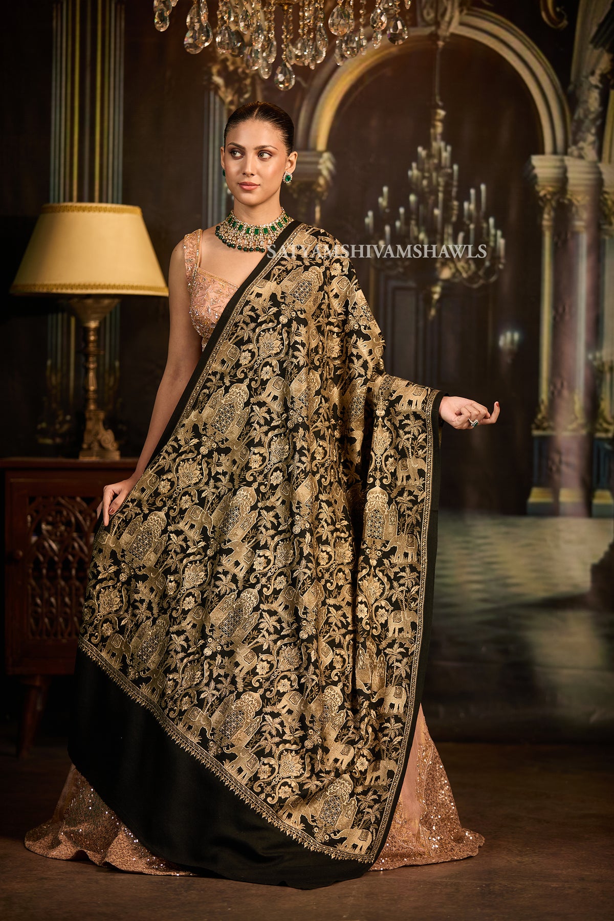 SHIKAAR-E-KASHMIR" TILLA EMBRODIERY FINE PASHMINA WOOL, WARM AND SOFT,