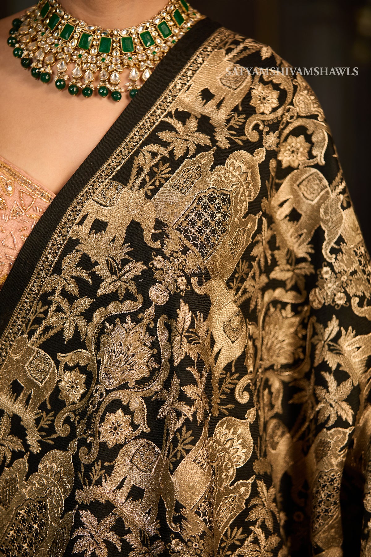 SHIKAAR-E-KASHMIR" TILLA EMBRODIERY FINE PASHMINA WOOL, WARM AND SOFT,