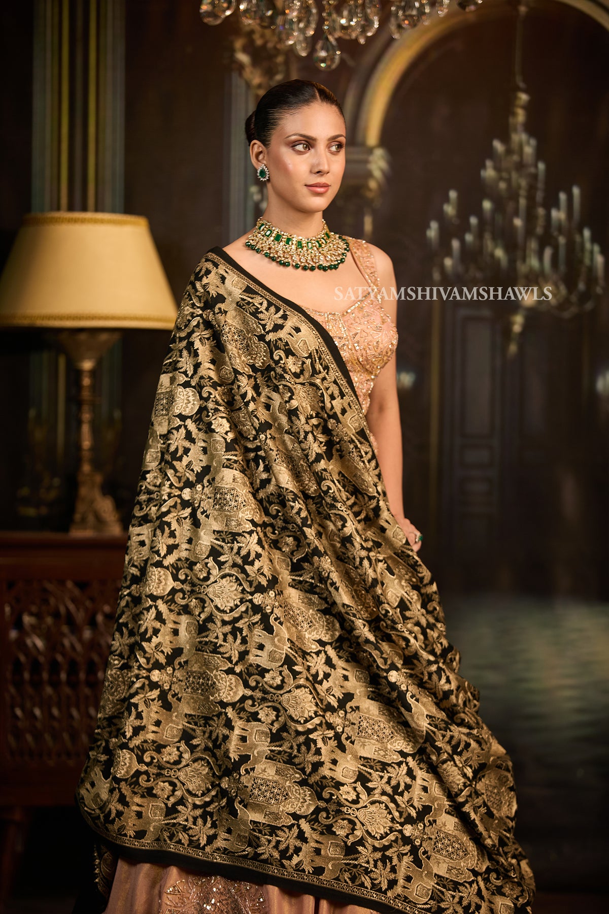 SHIKAAR-E-KASHMIR" TILLA EMBRODIERY FINE PASHMINA WOOL, WARM AND SOFT,