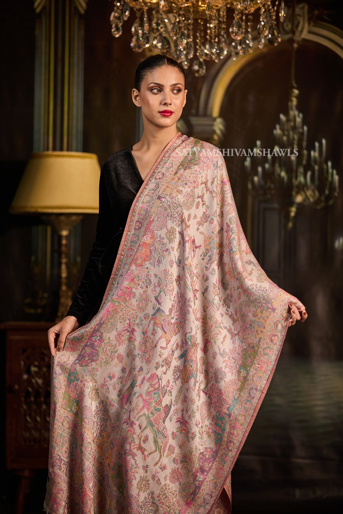 Rose Mist Jamawar Women Stole