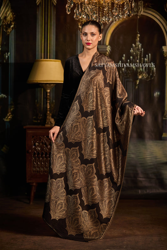 Moonlight Golden Paisley Reversible Stole