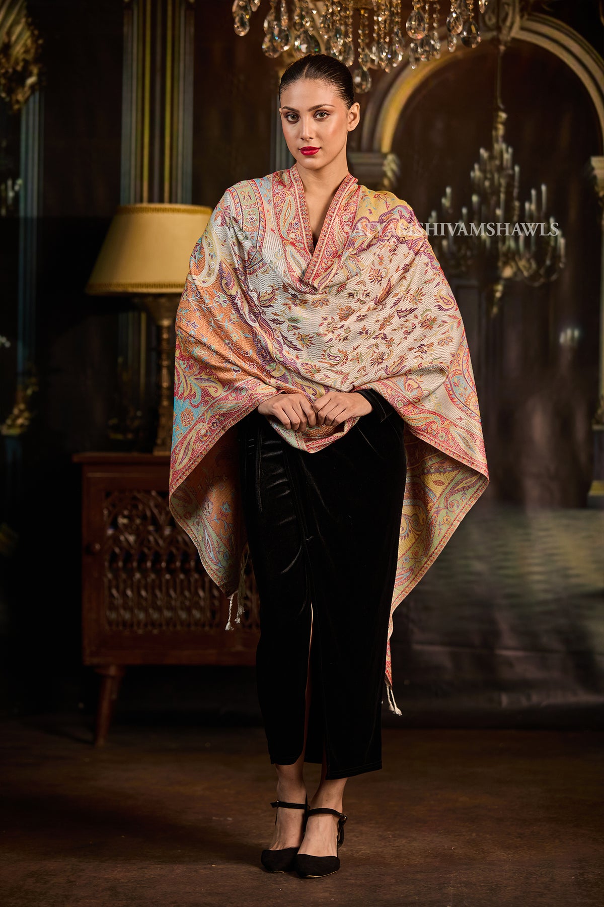 Gul-e-Noor Jamawar Womem Stole