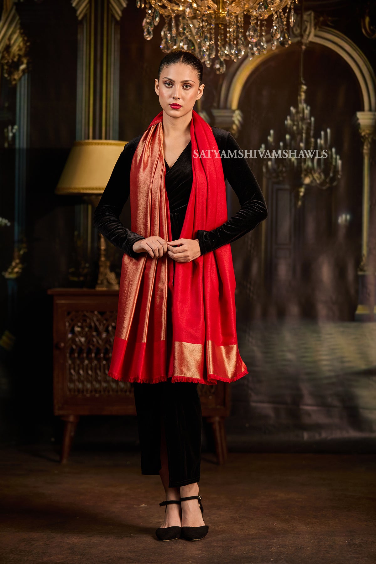 Twilight reversible stole , red