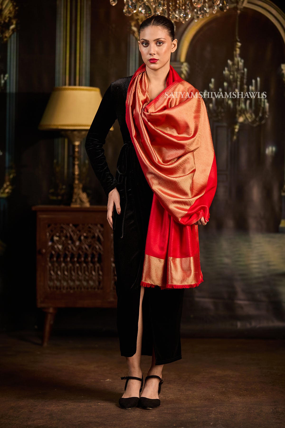 Twilight reversible stole , red