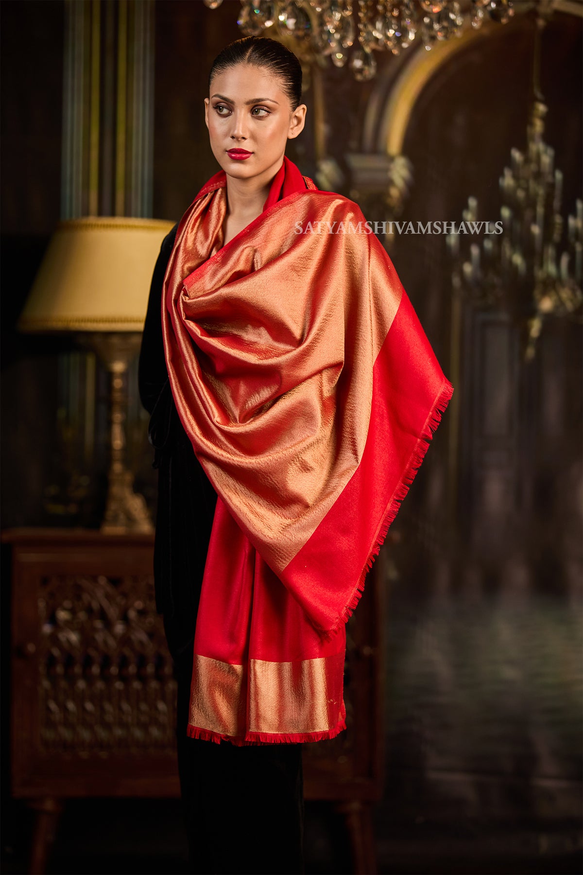 Twilight reversible stole , red