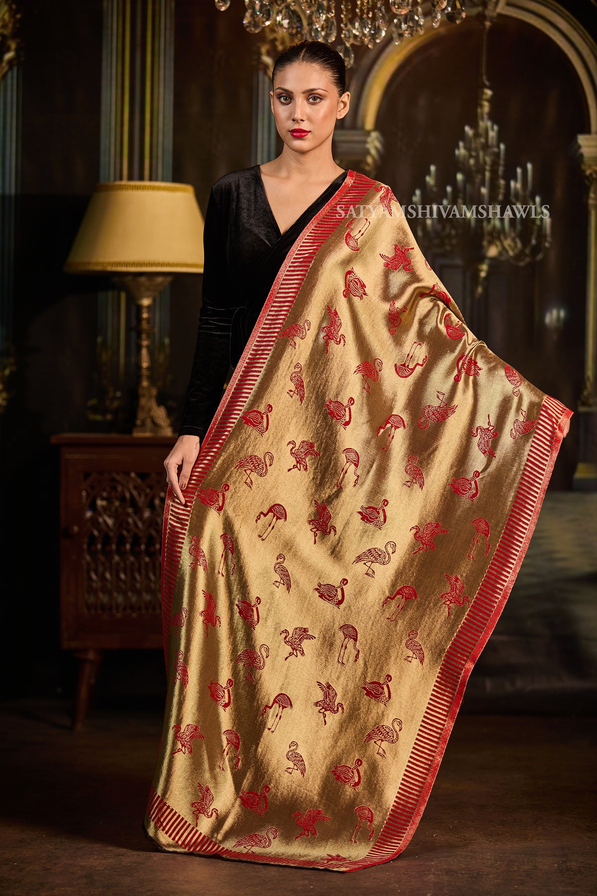 Kashmiri Rhapsody Reversibal Women Stole